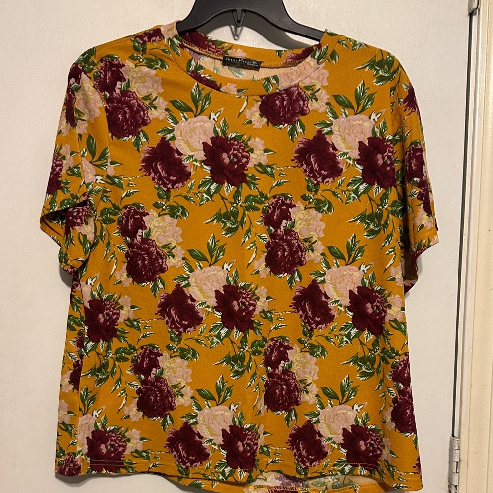 SHEIN Emery Rose Floral Top